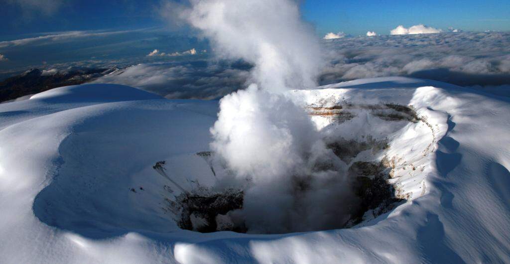 Alerta amarilla en el Nevado del Ruíz Incremento en la actividad volcánica