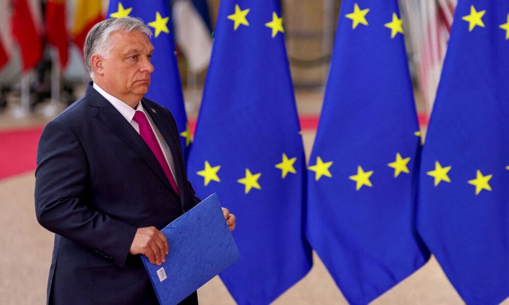 Hungría Bloquea Ayuda de la UE a Ucrania por 50 Mil Millones de Dólares en la Lucha Contra Rusia