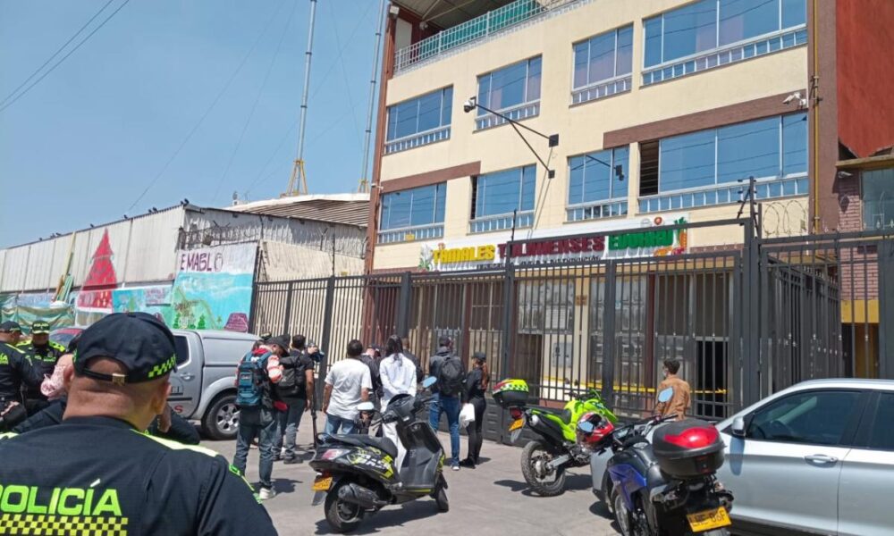 Explosión en el centro de Bogotá, fábrica de tamales causa emergencia con ocho heridos