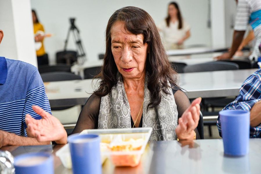 Alcaldía de Envigado lanza programa De lunes a lunes para combatir la vulnerabilidad alimentaria2