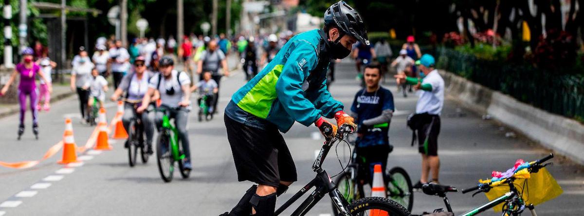 Medellín rompe tradición, ciclovías abiertas en Semana Santa