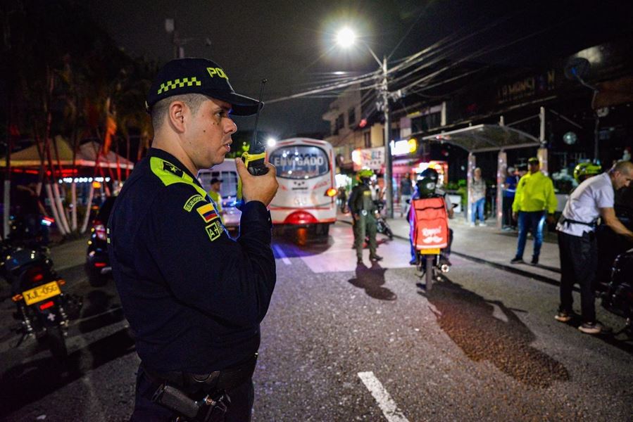 Resultados significativos en gran operativo nocturno de seguridad en 18 sectores de Envigado 3