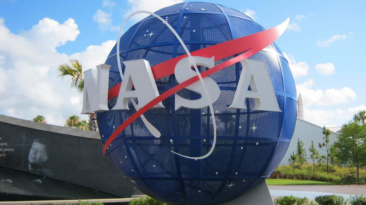 Con programa de Mazda Jóvenes colombianos, representarán al país en desafío espacial de la NASA