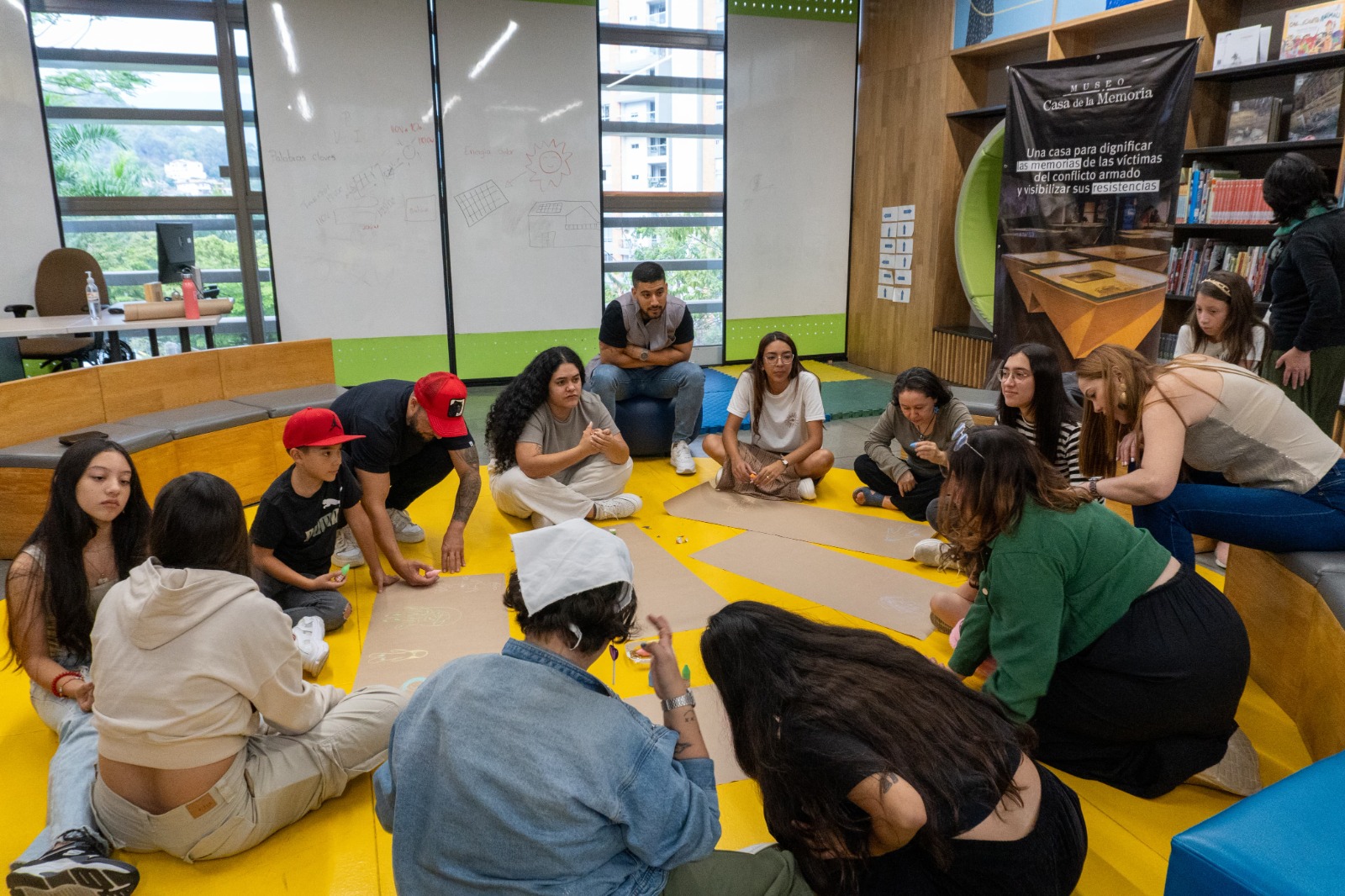 Medellín celebra la semana de las bibliotecas, el libro y el idioma 1