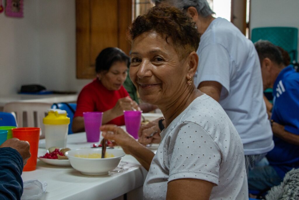 Medellín en la vanguardia del cuidado gerontológico, fortalecimiento de sus 22 centros vida 2