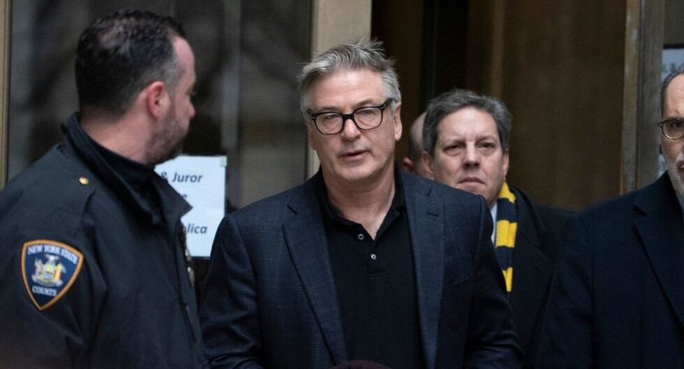 Alec Baldwin enfrenta juicio decisivo, las claves del caso que podrían llevarlo a prisión