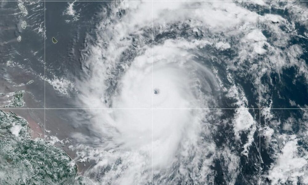 Alerta en Colombia por el Huracán Beryl, medidas preventivas y restricciones en la Costa Caribe