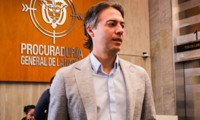 Daniel Quintero arremete contra la Procuraduría tras ser suspendido