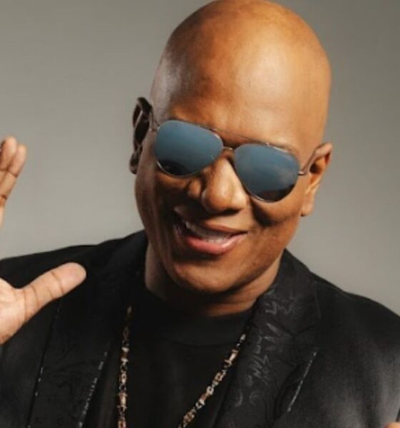 Willy García lanza “Viviendo” su álbum más íntimo y conmovedor
